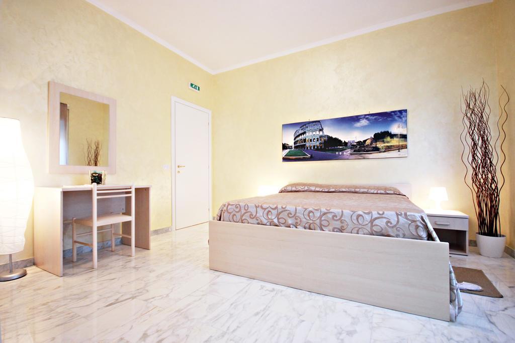 Guesthouse Holiday And Rome Room photo