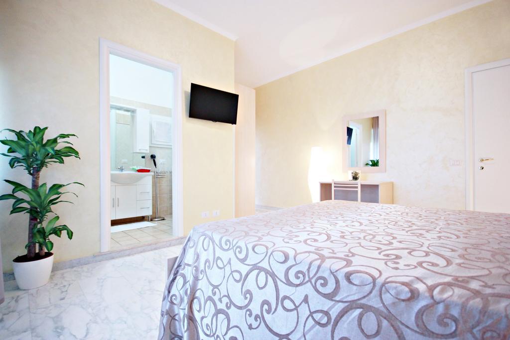 Guesthouse Holiday And Rome Room photo